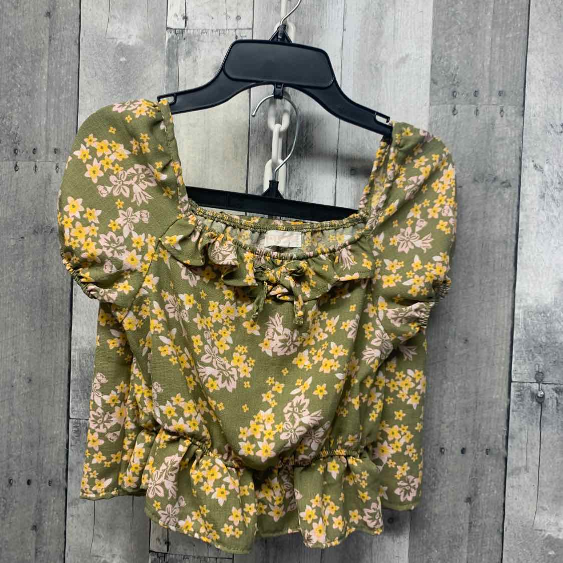 Size 10 Green/Yellow B Brand Shirt/Shorts