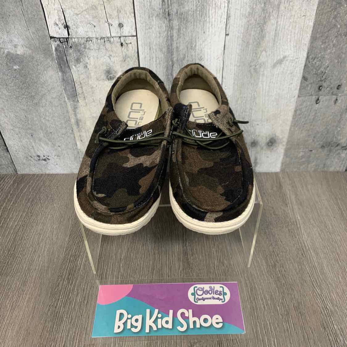 Size 13 Green Camo Hey Dude Loafers