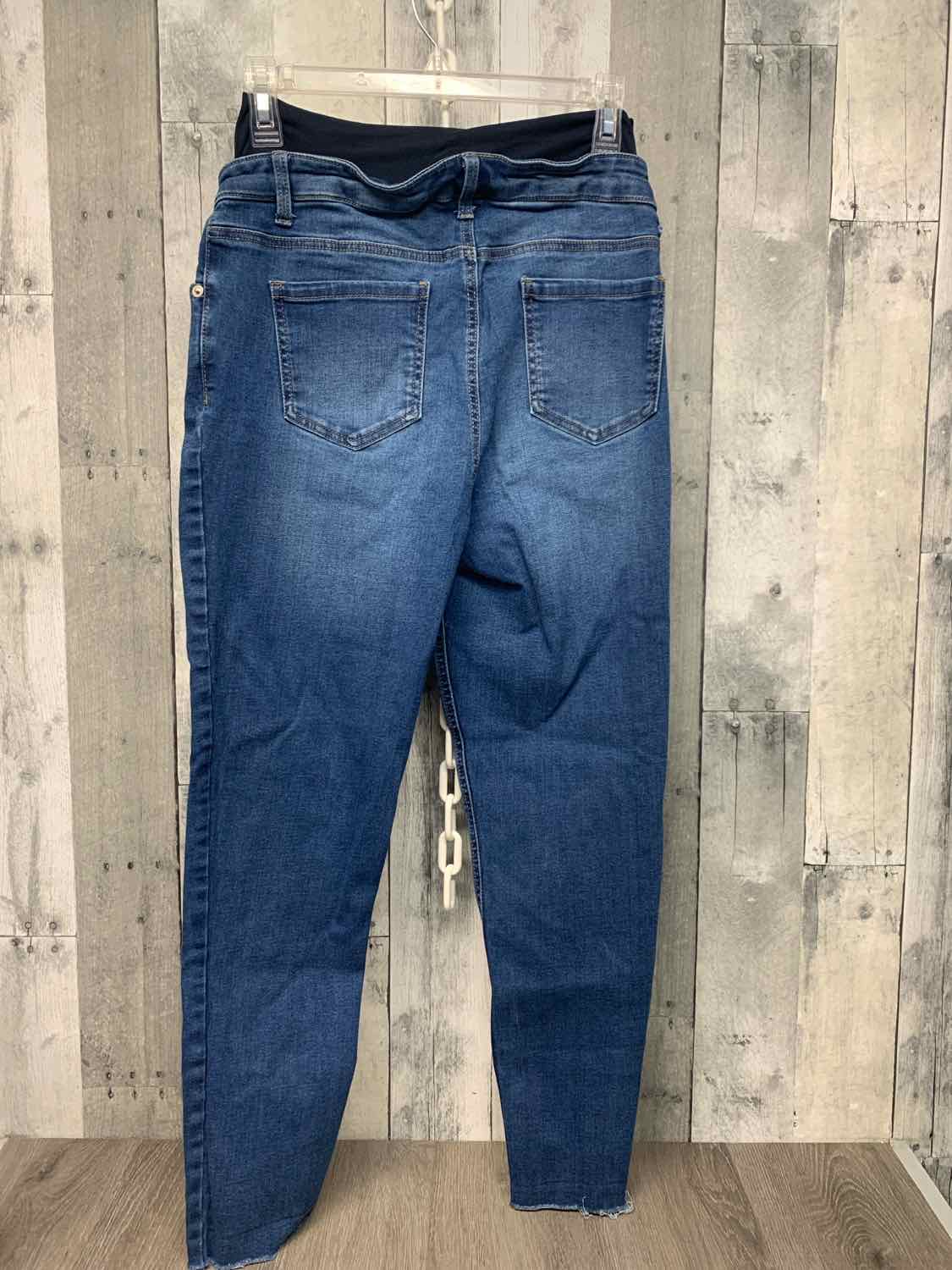 Size M Denim Time and Tru Jeans