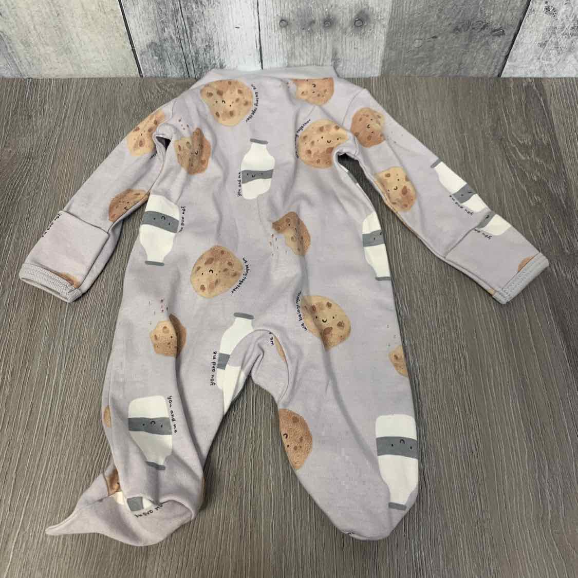 Size Preemie Gray Print Carter's Footy PJs