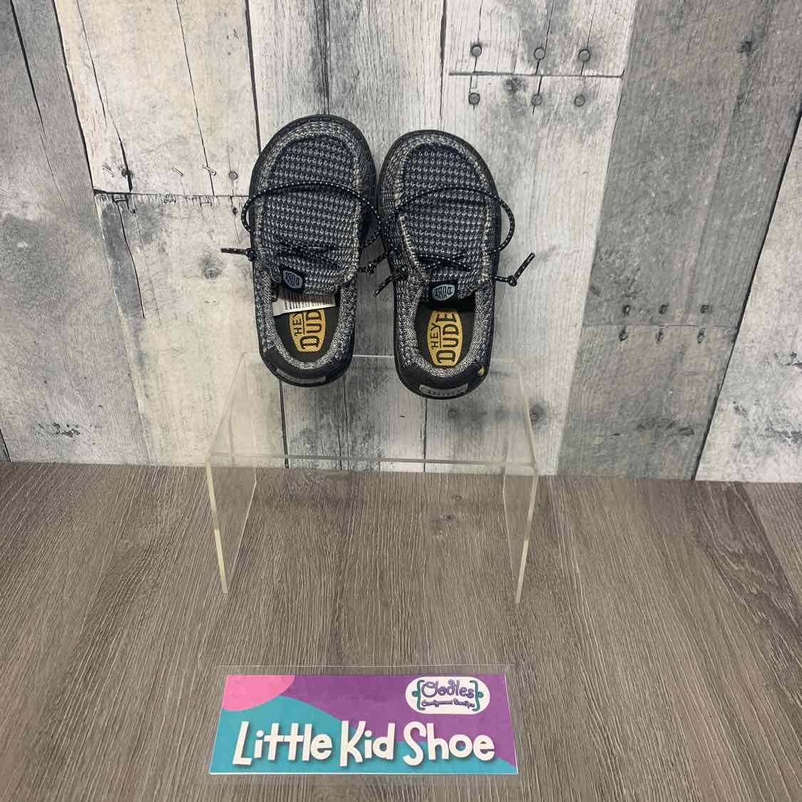 Size 6 Gray Hey Dude Loafers