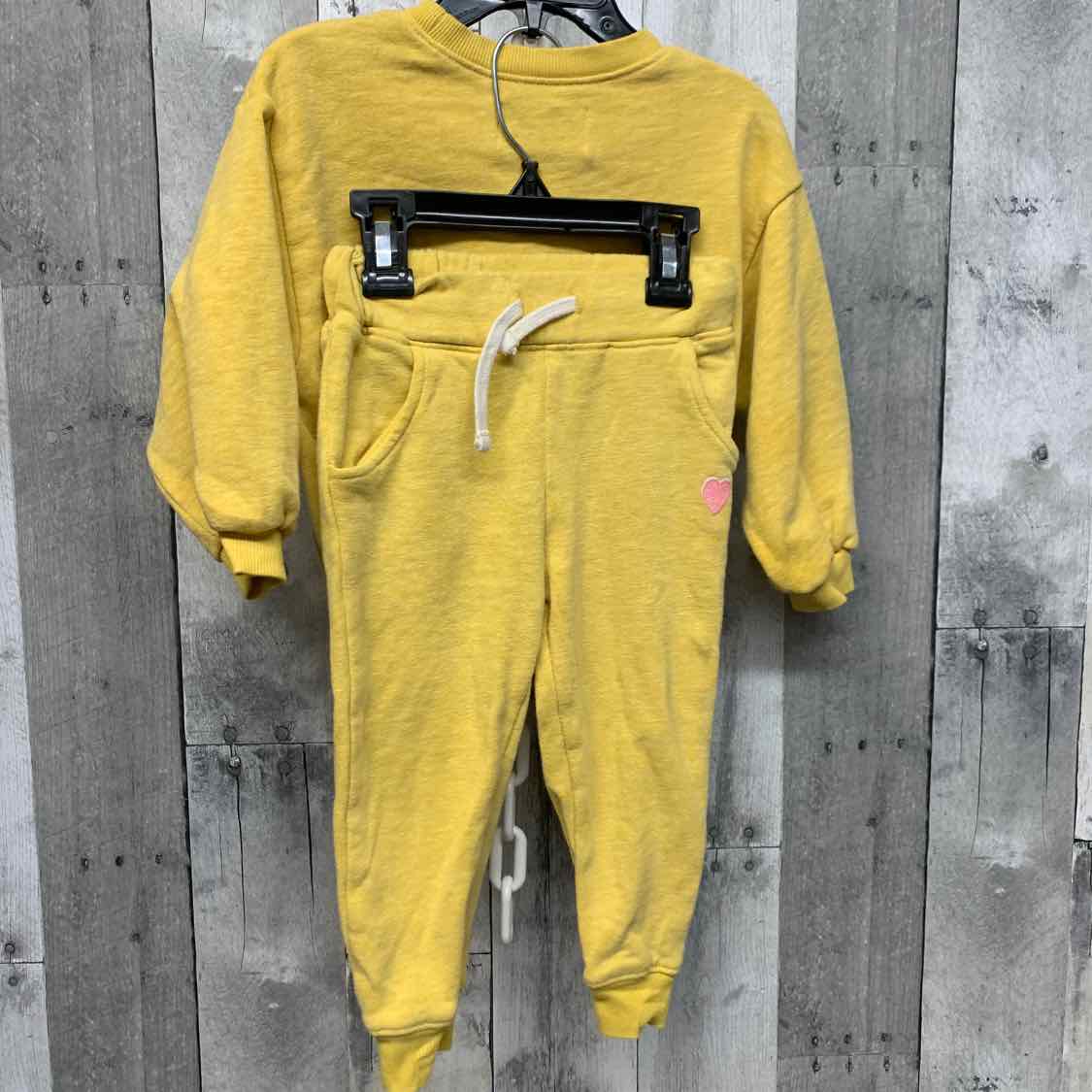 Size 2T Yellow Old Navy Sweats - 2pc