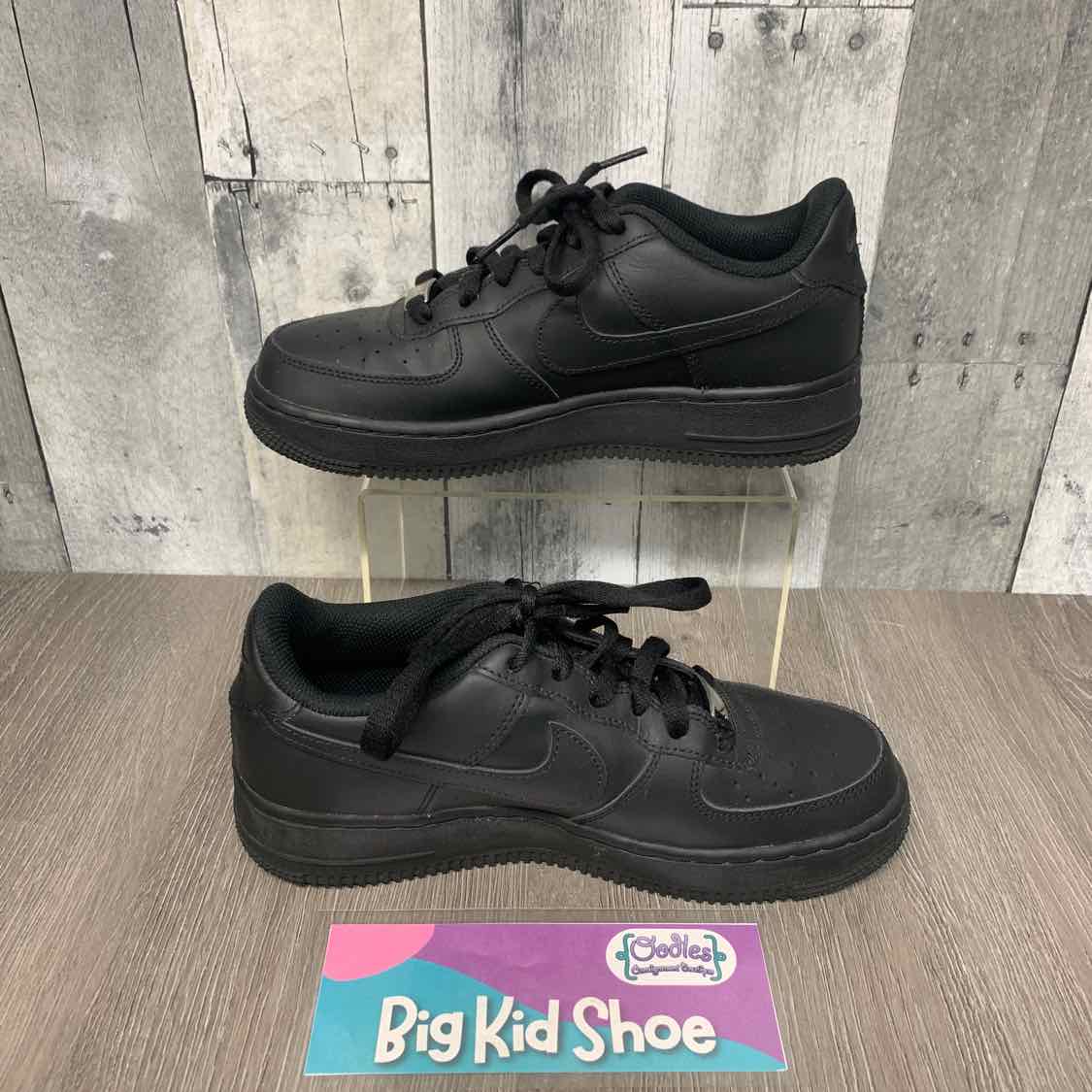 Size 6 Black Sport Brand Sneakers