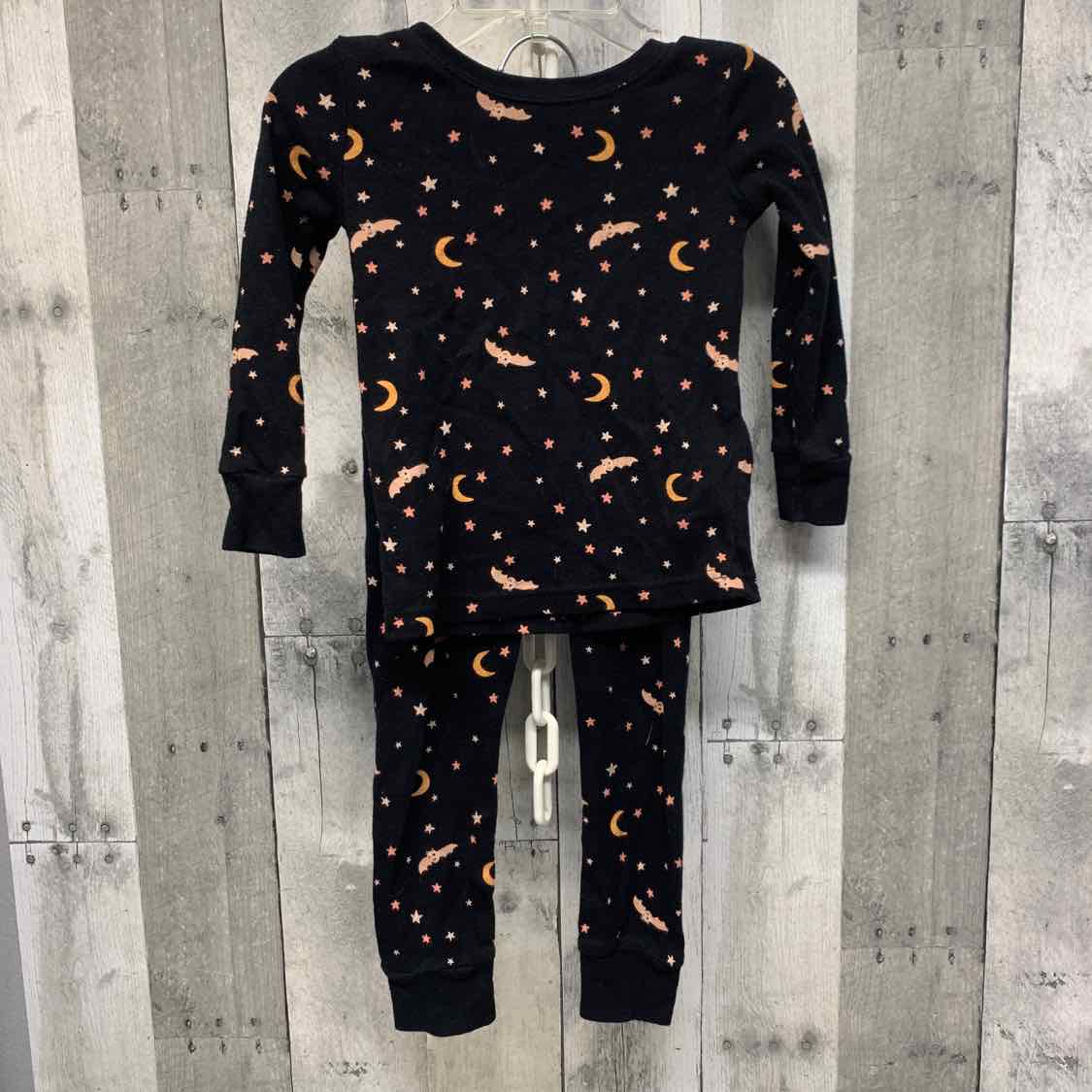 Size 2T Black Print Old Navy 2pc PJs