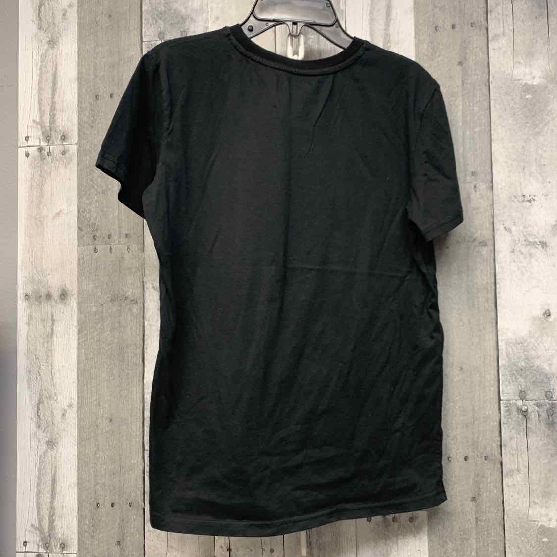 Size 18/20 Black/Blue Champion T Shirt