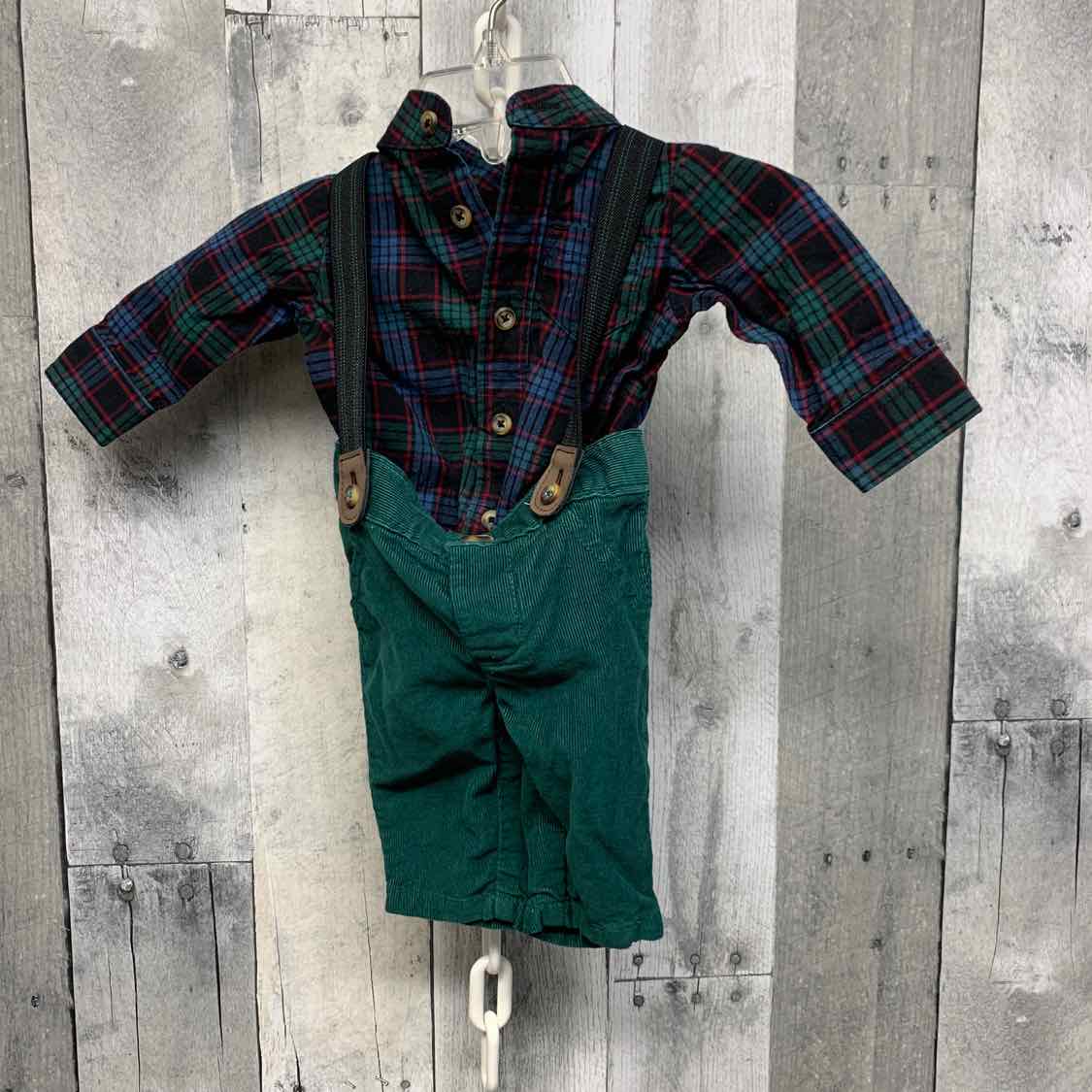 Size Newborn Navy/Green Just One You Shirt/Pants