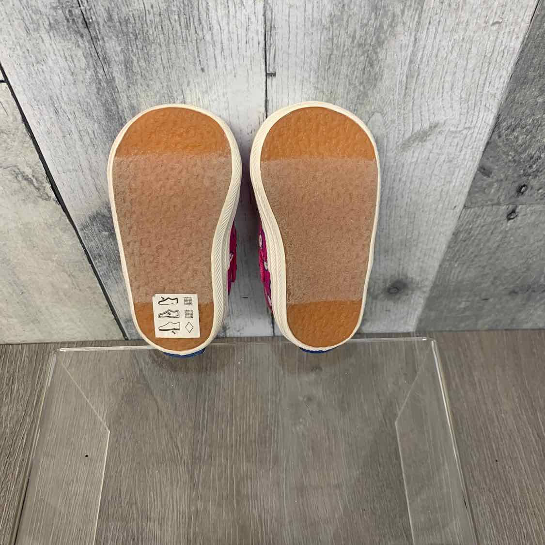 Size 1 Pink/White Keds Slip On Shoes