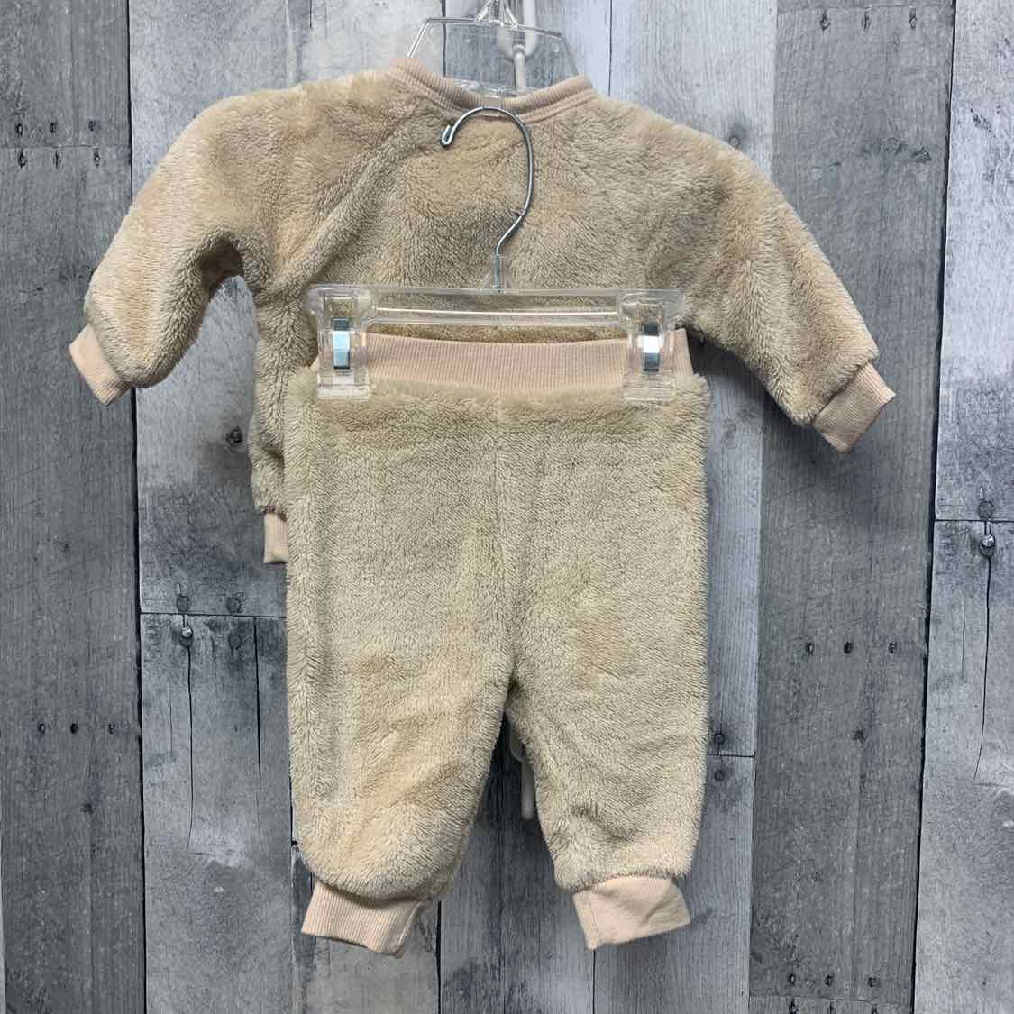 Size 3 Months Tan B Brand Shirt/Pants