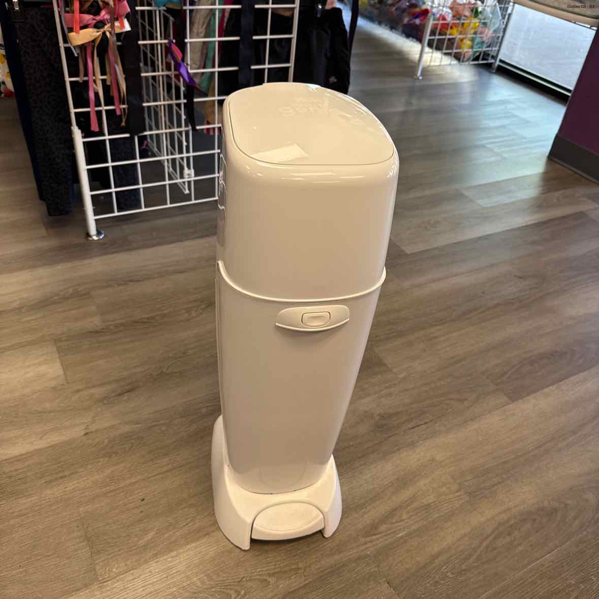 Diaper Genie White Diaper Disposal