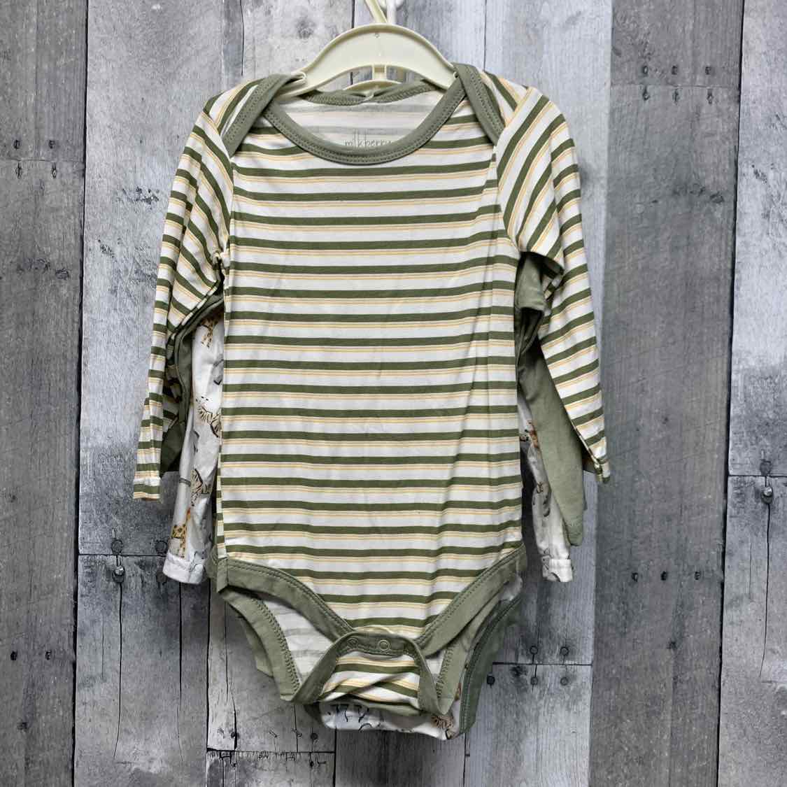 Size 6-9 Months White/Green B Brand Bodysuit