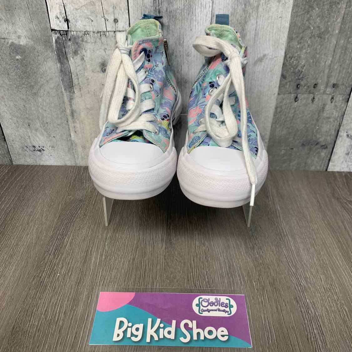 Size 1 Blue/White Disney Sneakers