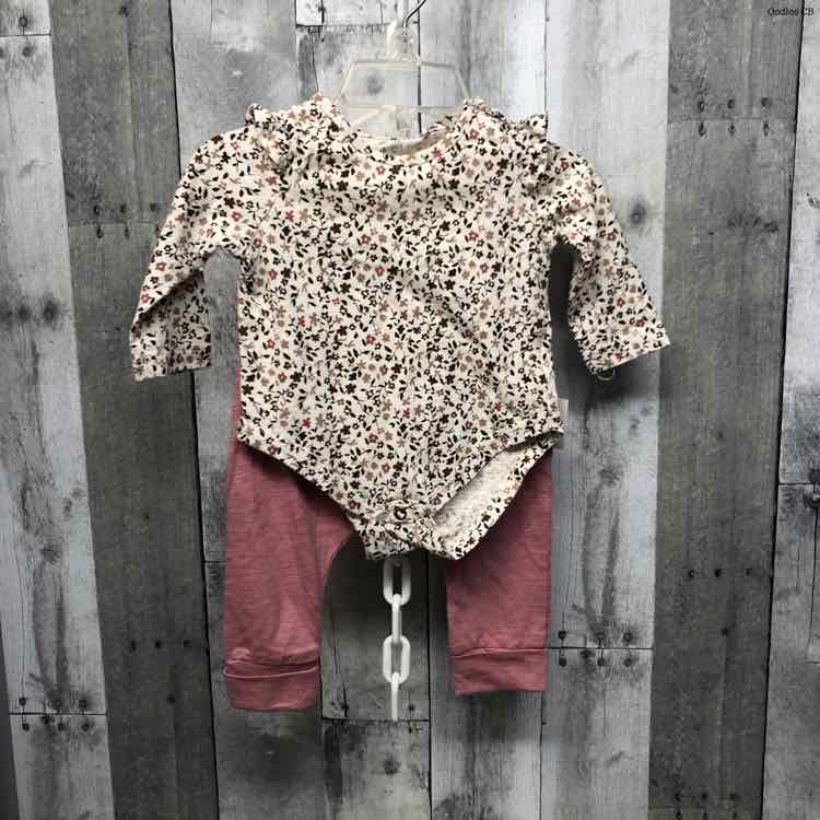 Size 3-6 Months White Floral Print Jessica Simpson Shirt/Pants