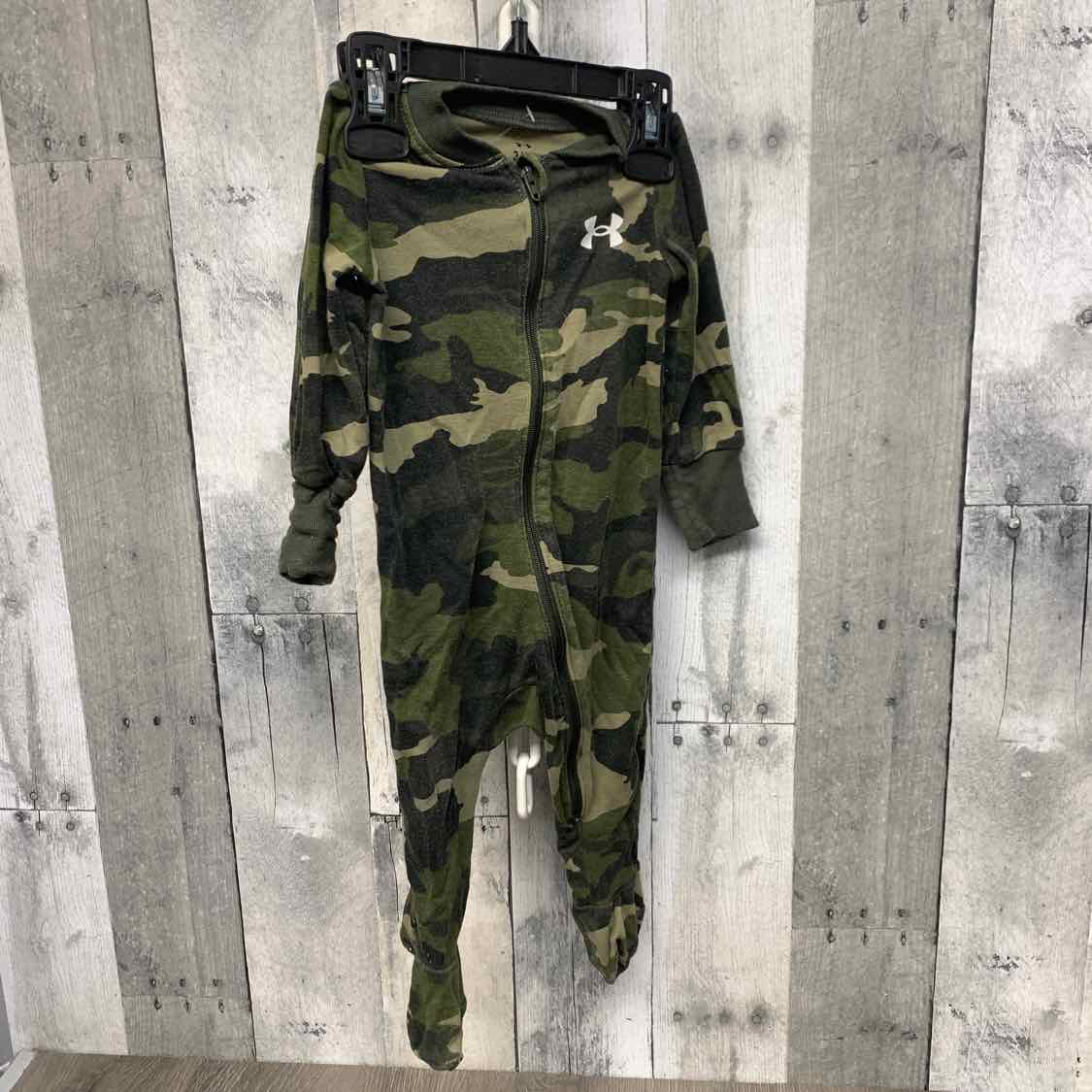 Size 3-6 Months Green Camo Sport Brand Footy PJs