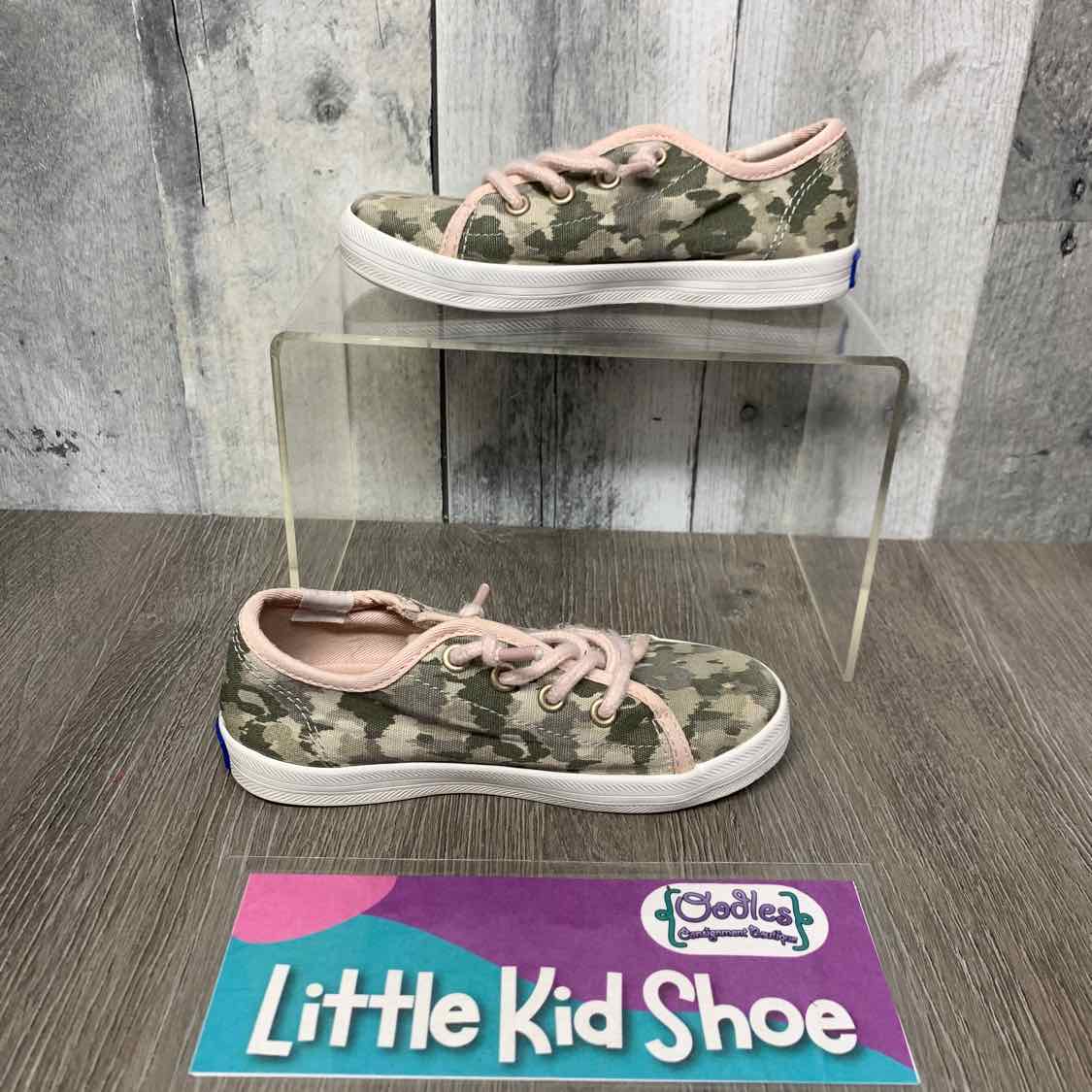 Size 8 Green Camo Keds Sneakers