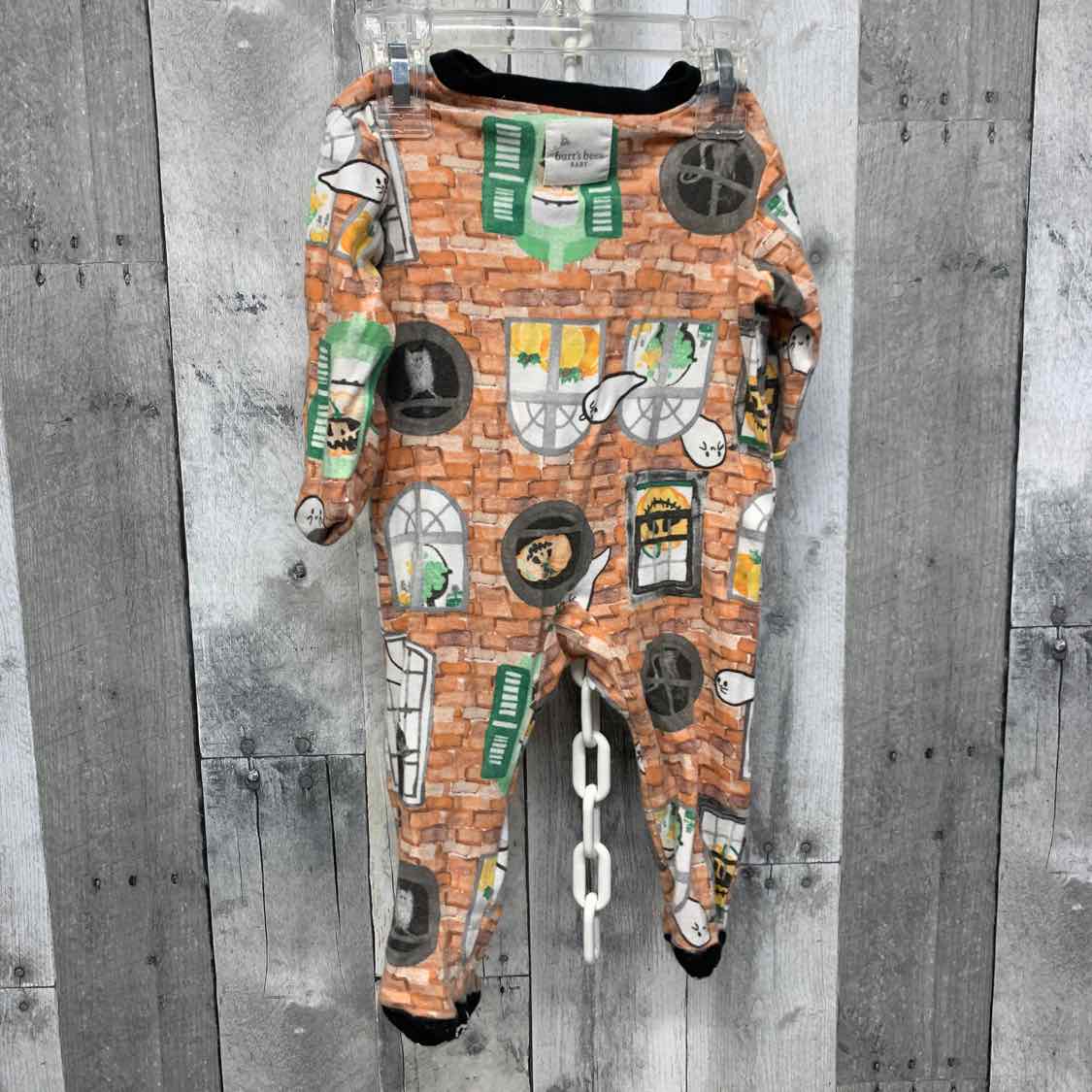 Size 0-3 Months Black/Orange Burt's Bees Baby Footy PJs