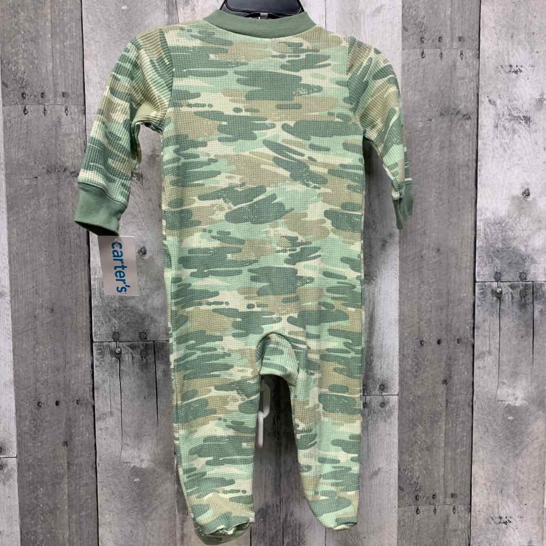 Size 6 Months Green Camo Carter's Footy PJs