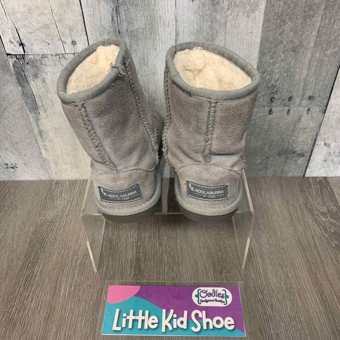 Size 8 Gray UGG Boots