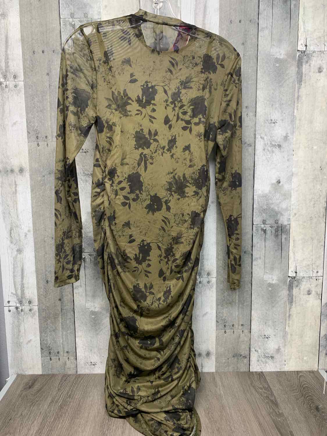 Size S Green Floral Print Shein Dress - Sleeveless
