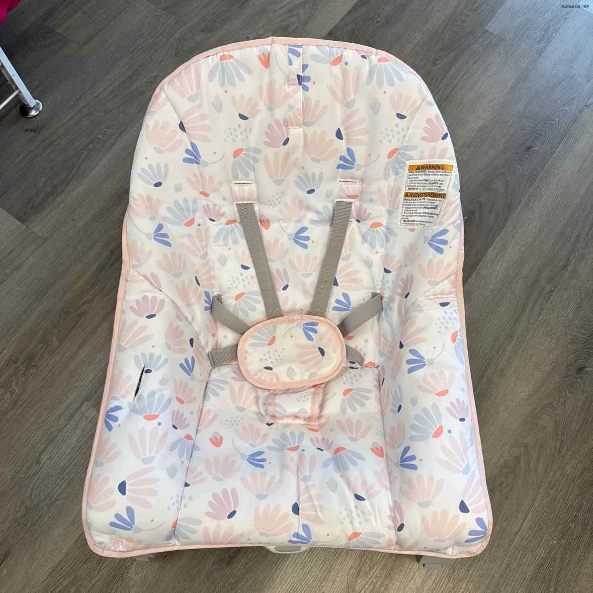 Ingenuity White/Pink Rocker