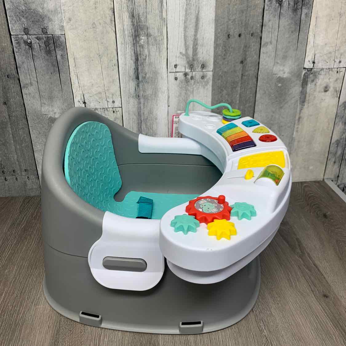 Infantino White/Teal Infant Seat