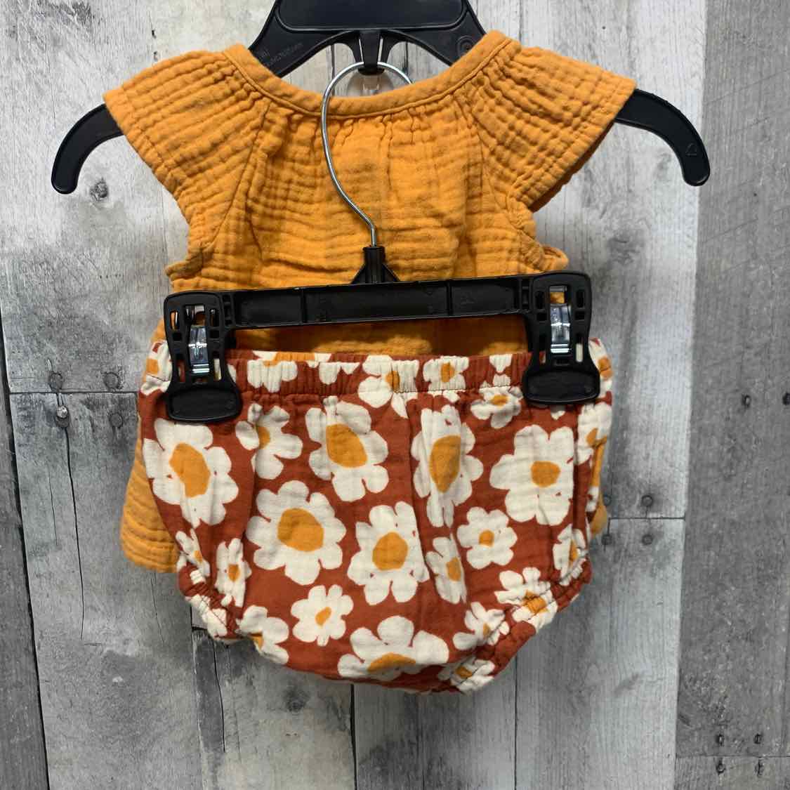 Size 6-9 Months Yellow/Brown Cat & Jack Shirt/Shorts