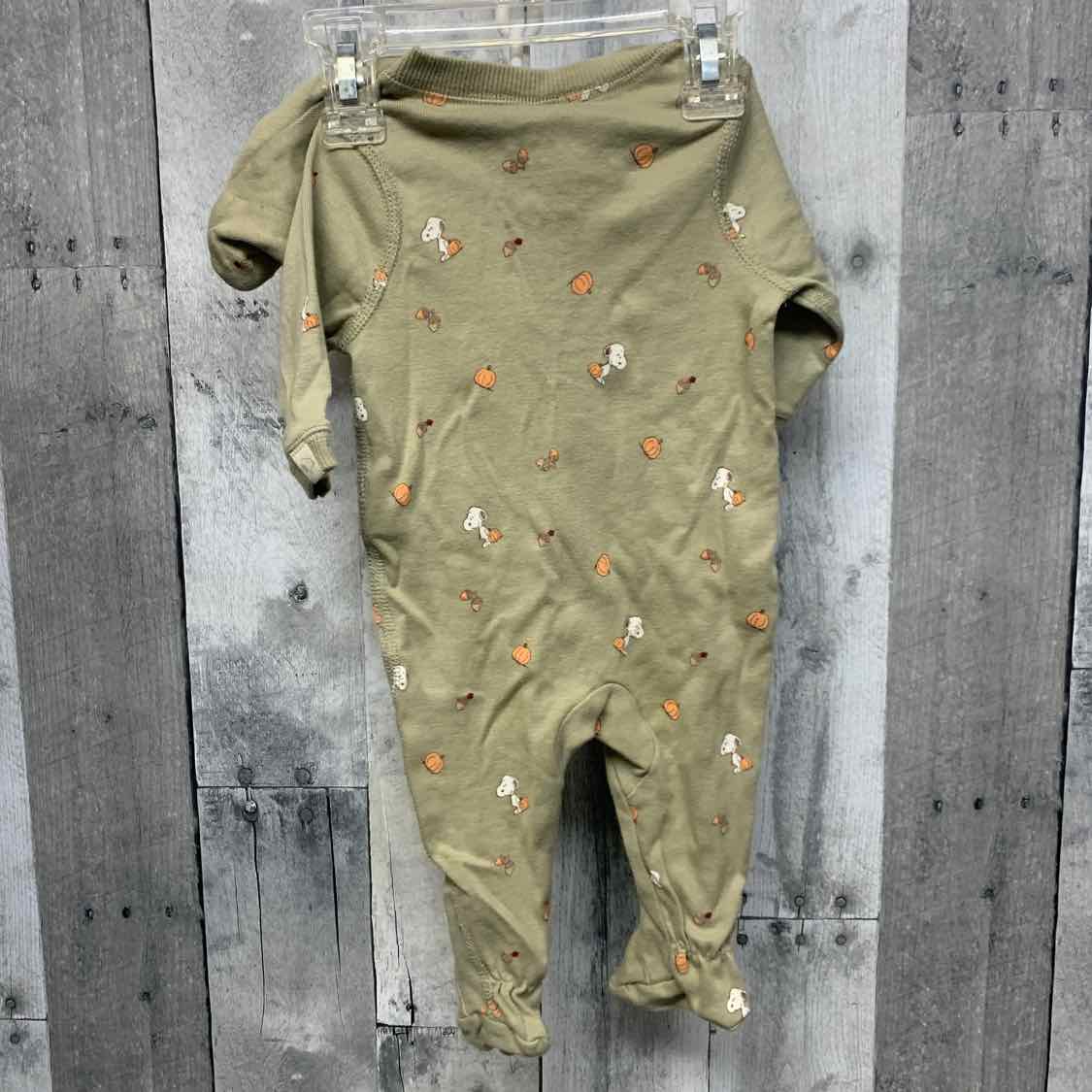 Size Newborn Green Graphic Peanuts Footy PJs