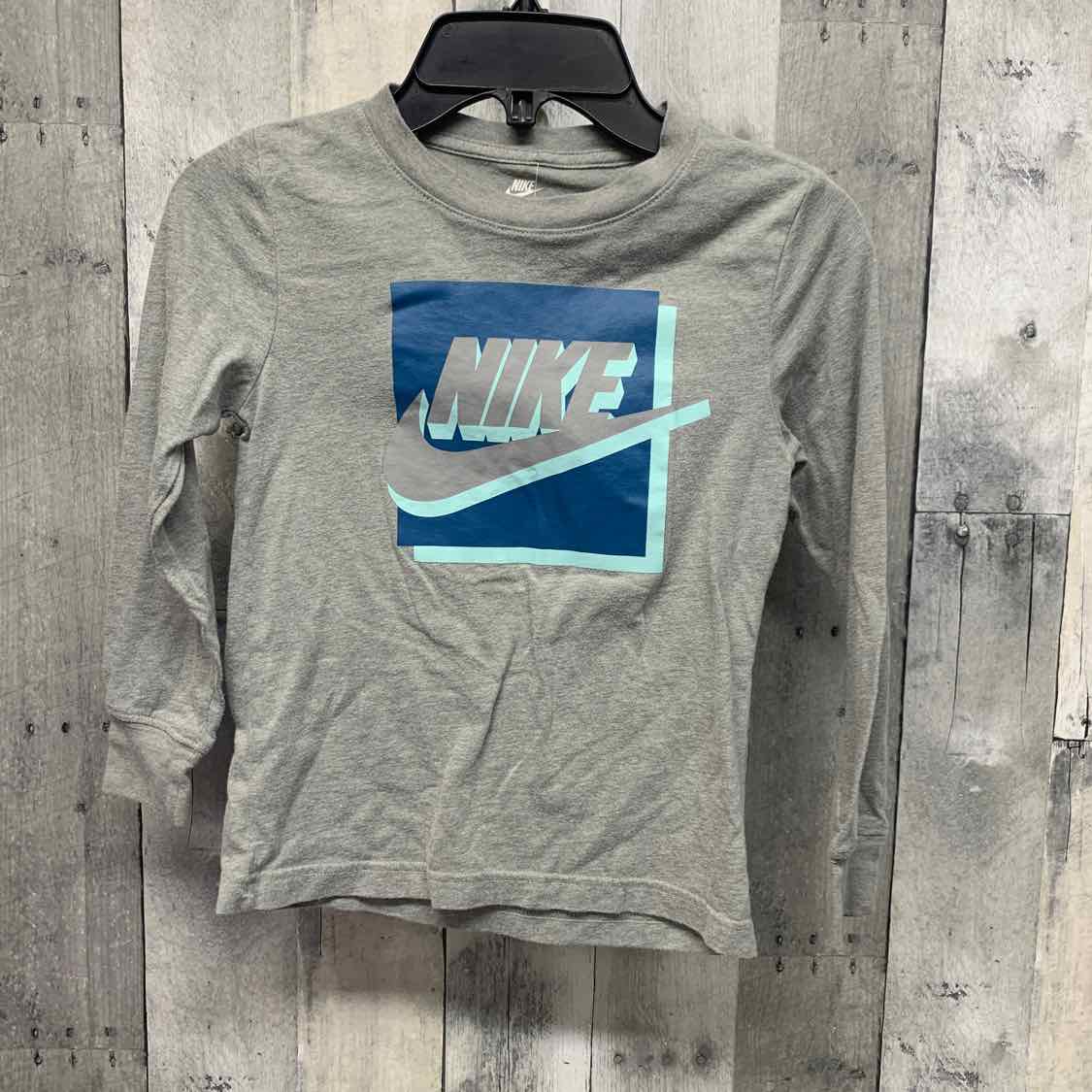 Size 6 Gray/Blue Sport Brand Long Sleeve Shirt