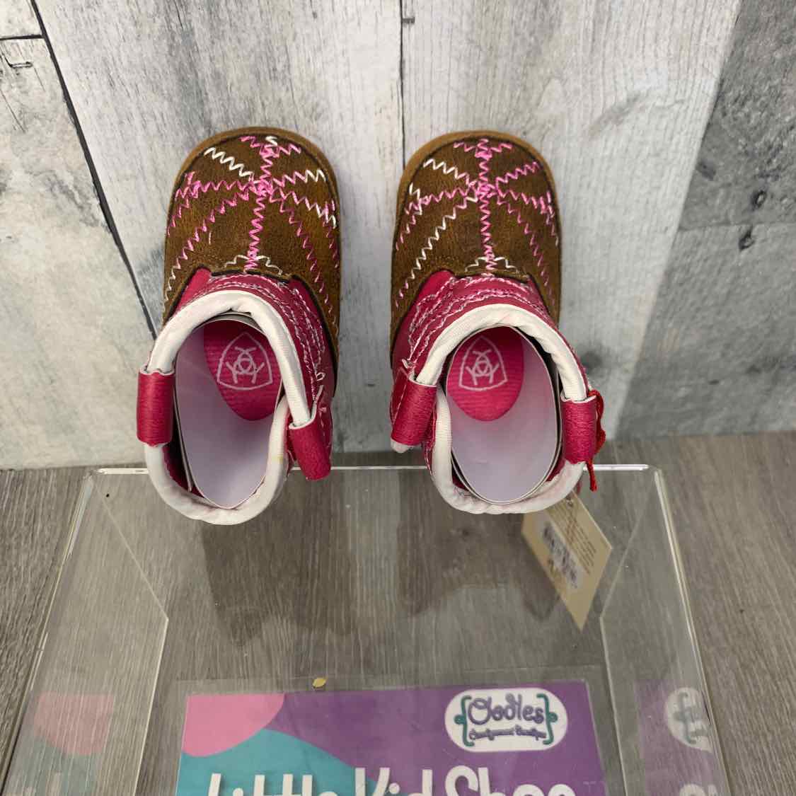 Size Newborn Pink/Brown Ariat Boots