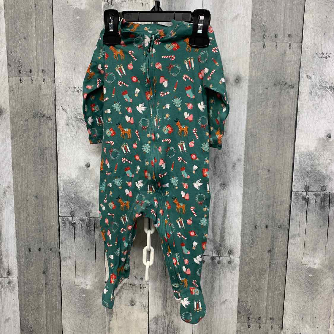 Size 3-6 Months Green Print Amazon Basics Footy PJs