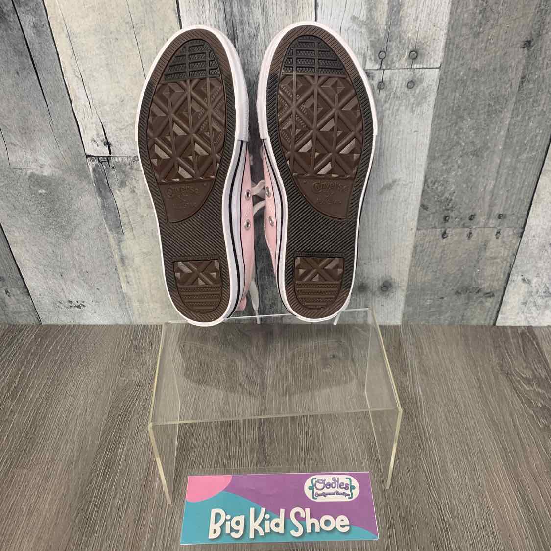 Size 1 Pink Converse Sneakers