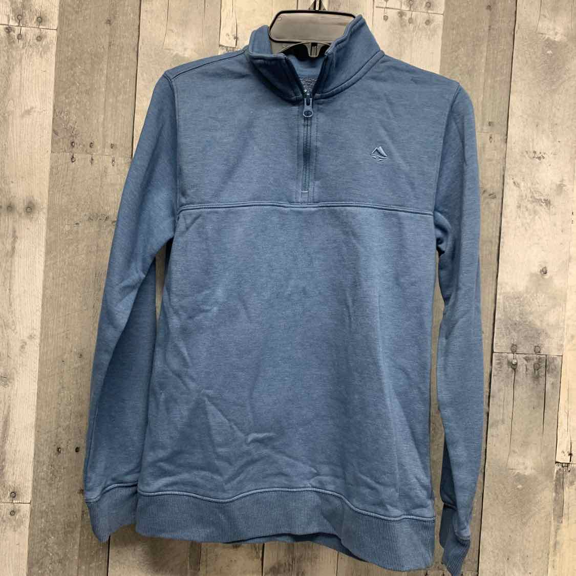 Size Medium Blue B Brand Pull Over