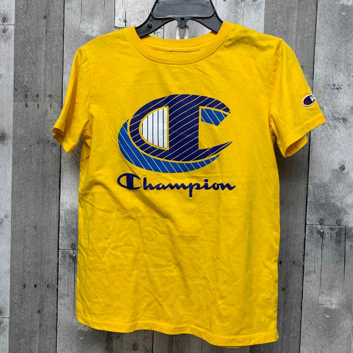 Size Medium Yellow/Navy Champion T Shirt