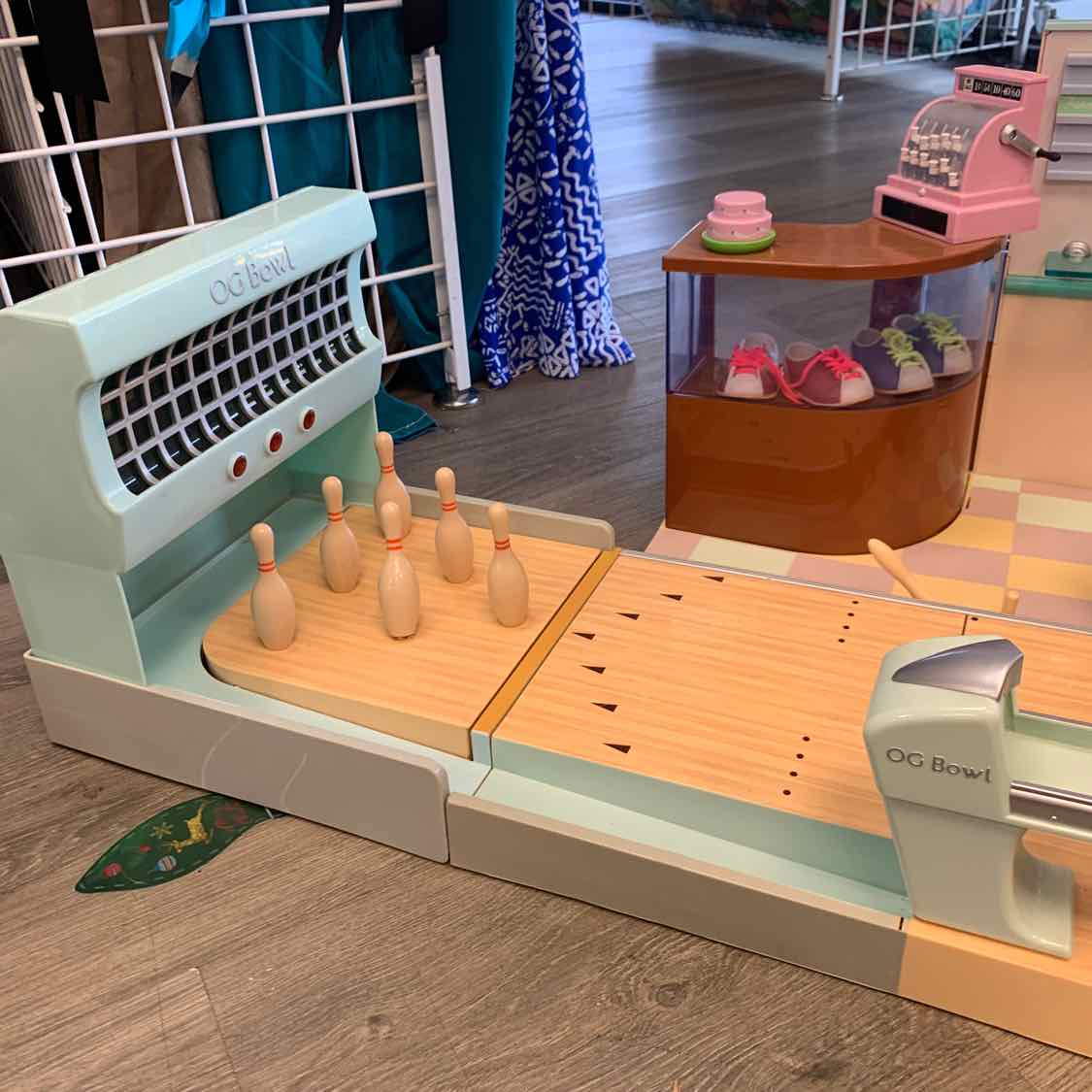 Our Generation Pink/Green Doll Playset