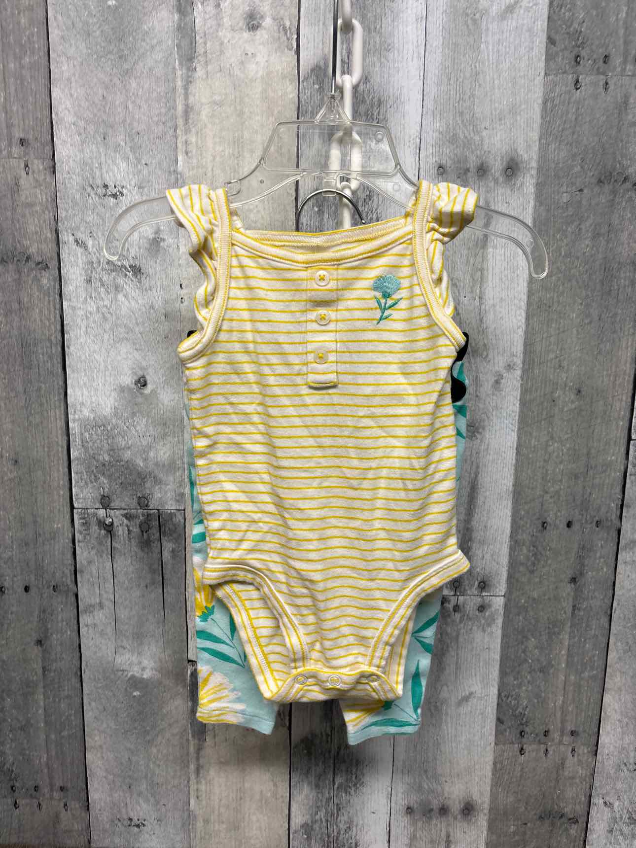 Size 6 Months Yellow/Teal Carter's Shirt/Leggings