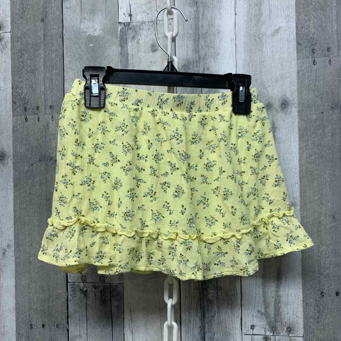 Size 8 Yellow Floral Print Justice Skirt