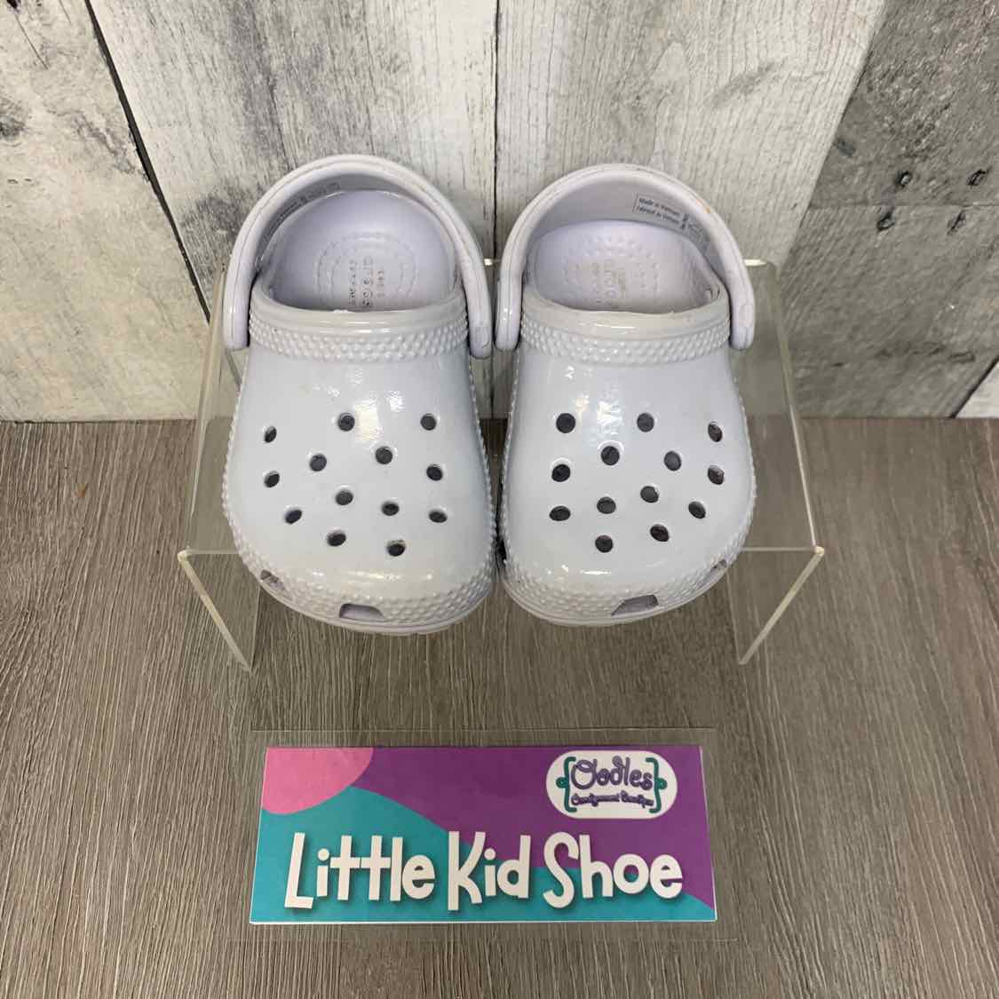 Size 4 Gray Crocs Water Shoes