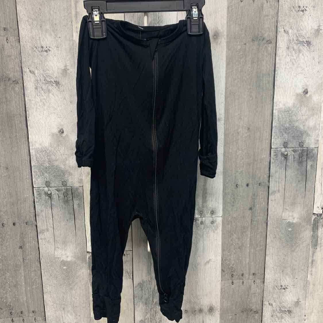 Size 6-12 Months Black Mid Brand Footy PJs