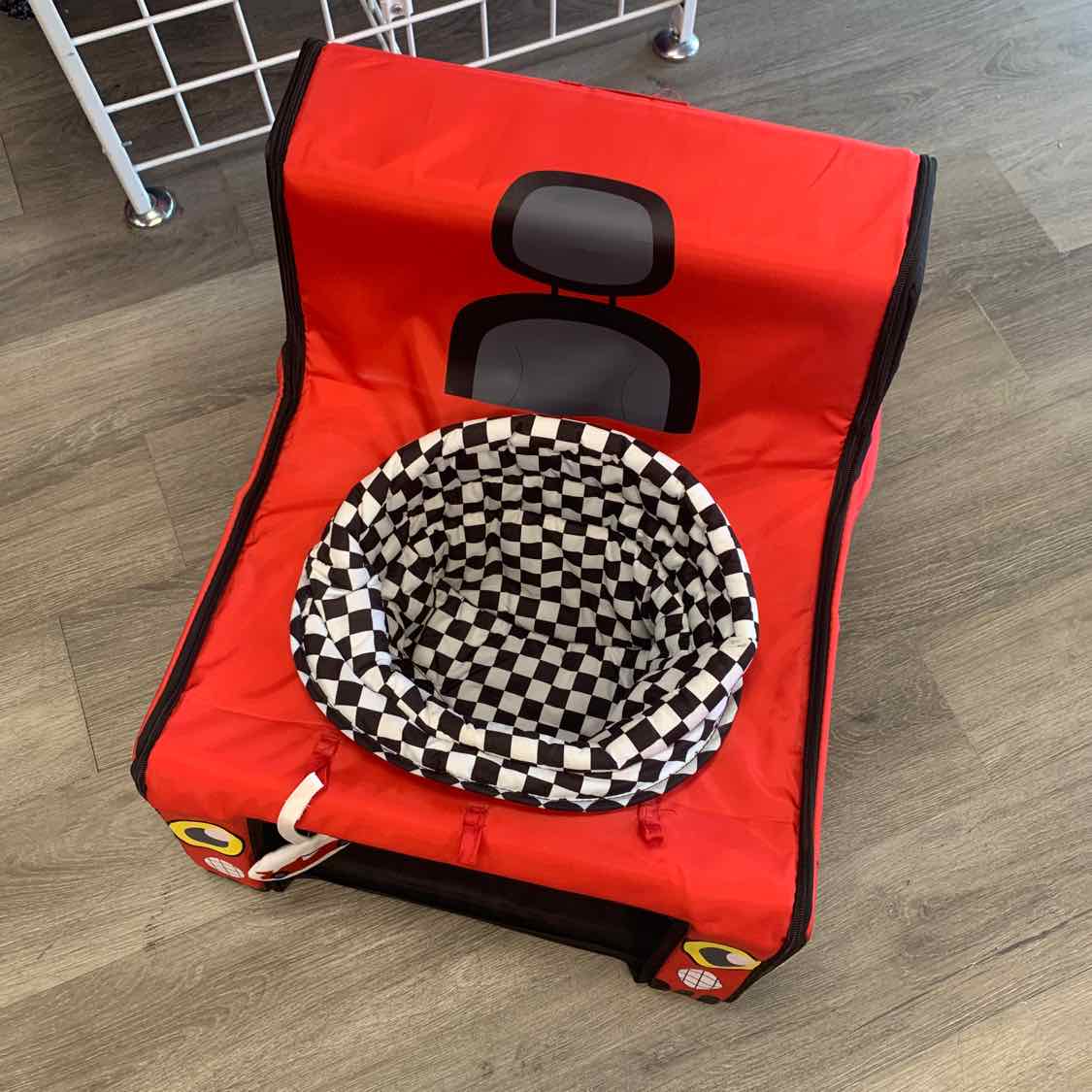 Delta Red/Black Infant Seat