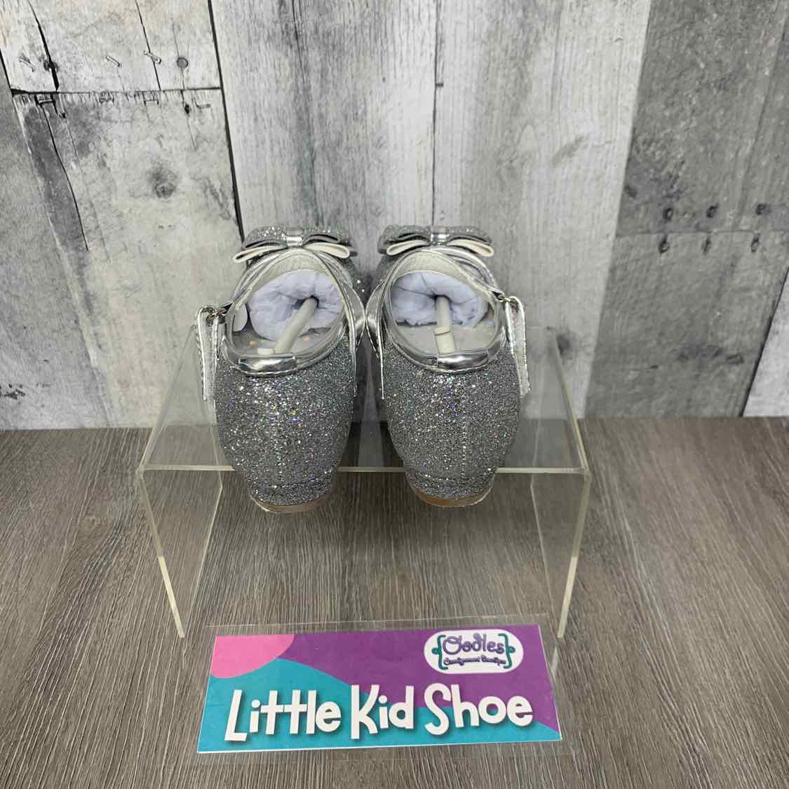 Size 9 Silver B Brand Dress Shoes