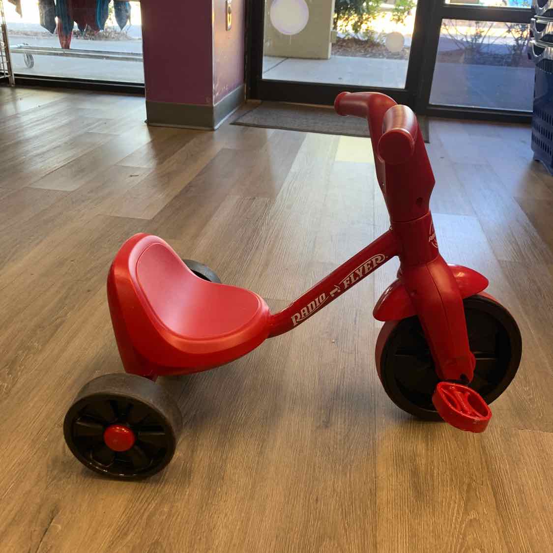 Radio Flyer Red Tricycle