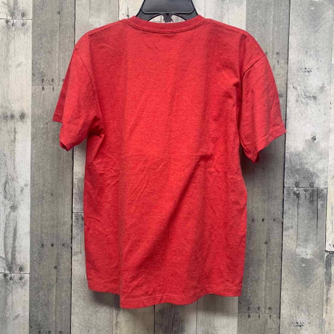 Size Medium Red Graphic Dreamworks T Shirt