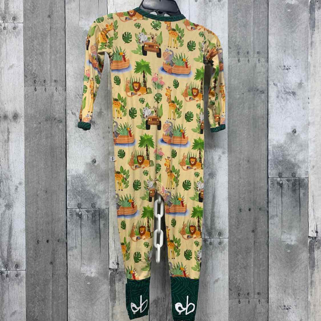 Size 6-12 Months Tan/Green Bamboo Footy PJs