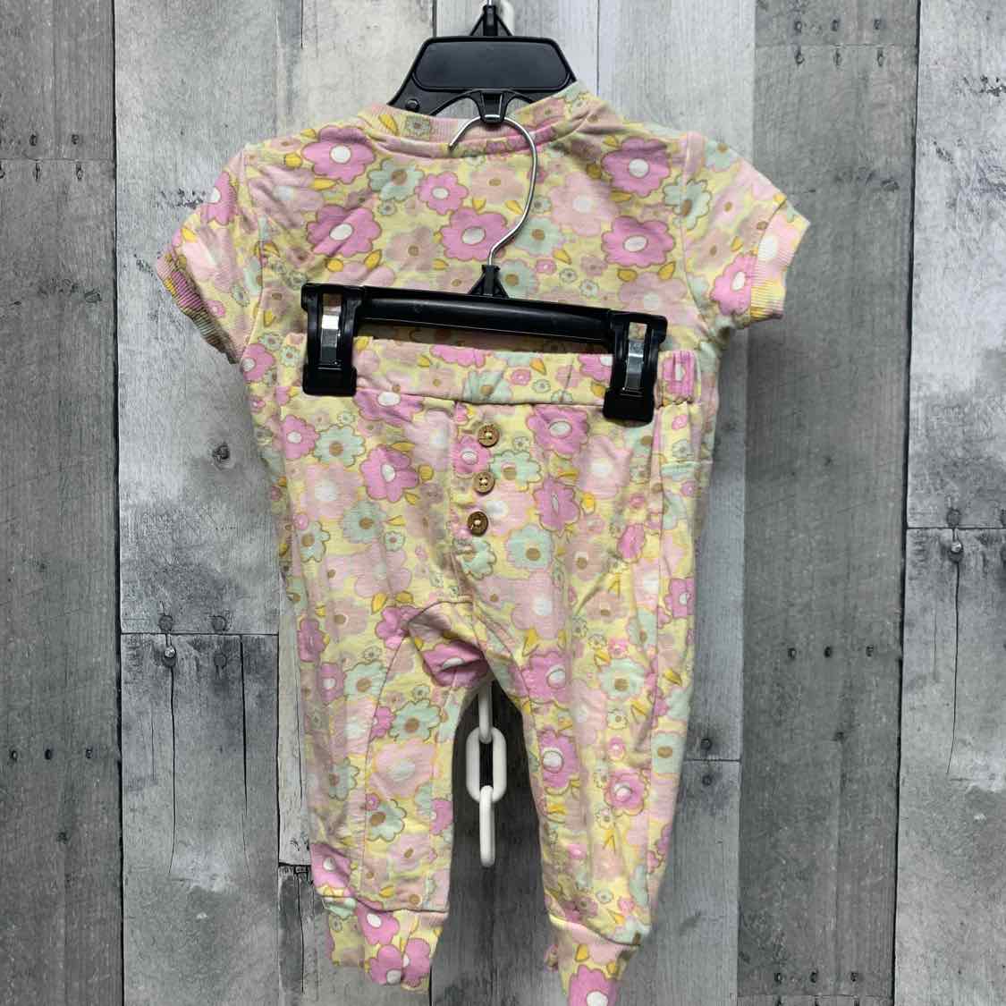 Size 6-9 Months Yellow/Pink Jessica Simpson Shirt/Pants