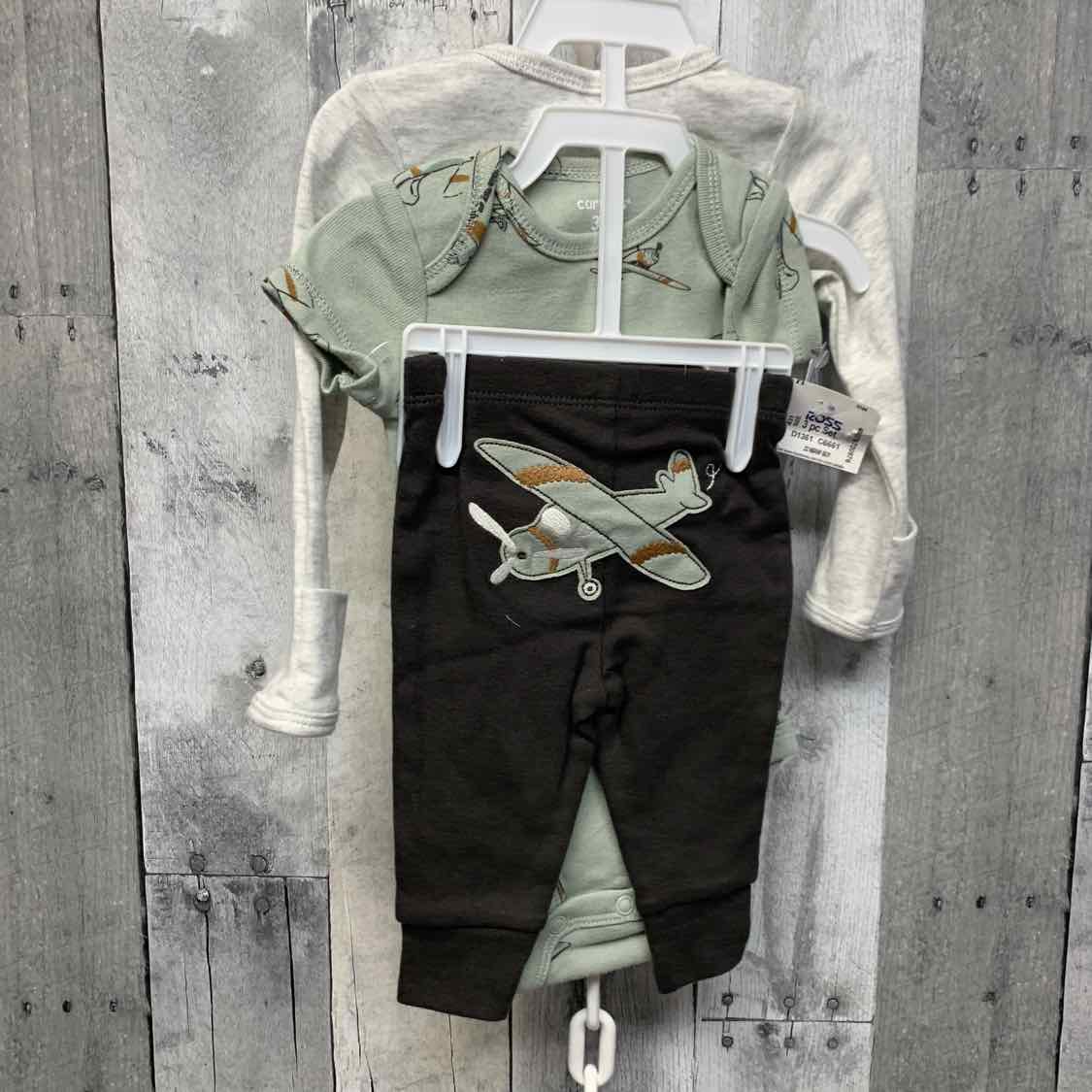 Size 3 Months Gray/Green Carter's Shirt/Pants