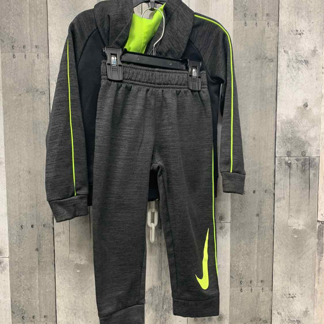Size 3T Black/Gray Sport Brand Jacket/Pants