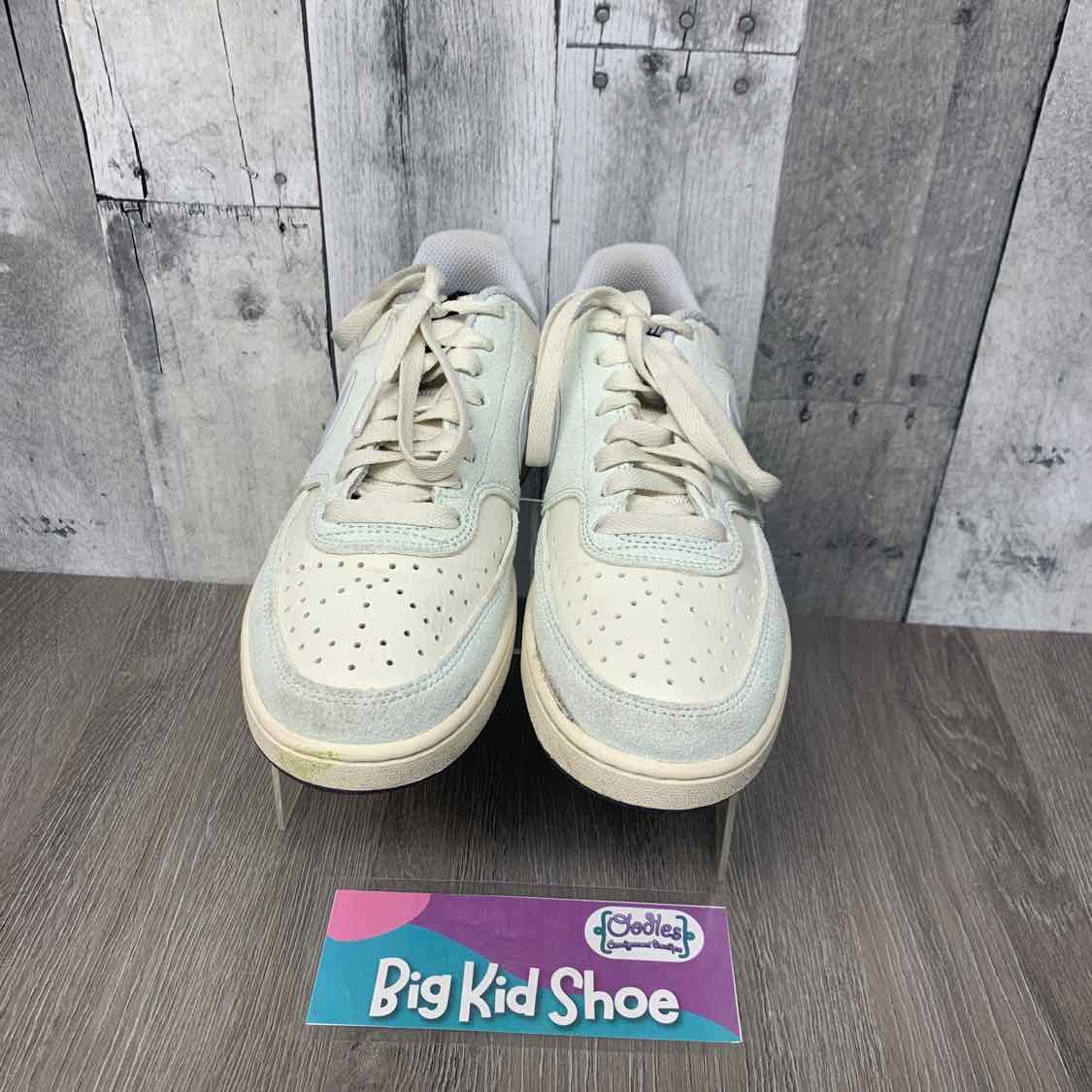 Size 6.5 Ivory/Blue Sport Brand Sneakers