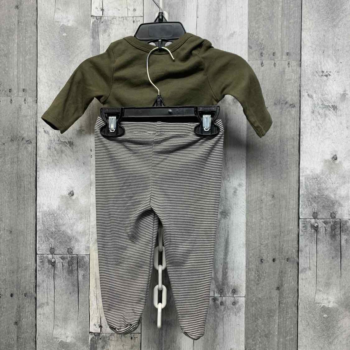 Size 3 Months Green/Gray Sport Brand Shirt/Pants