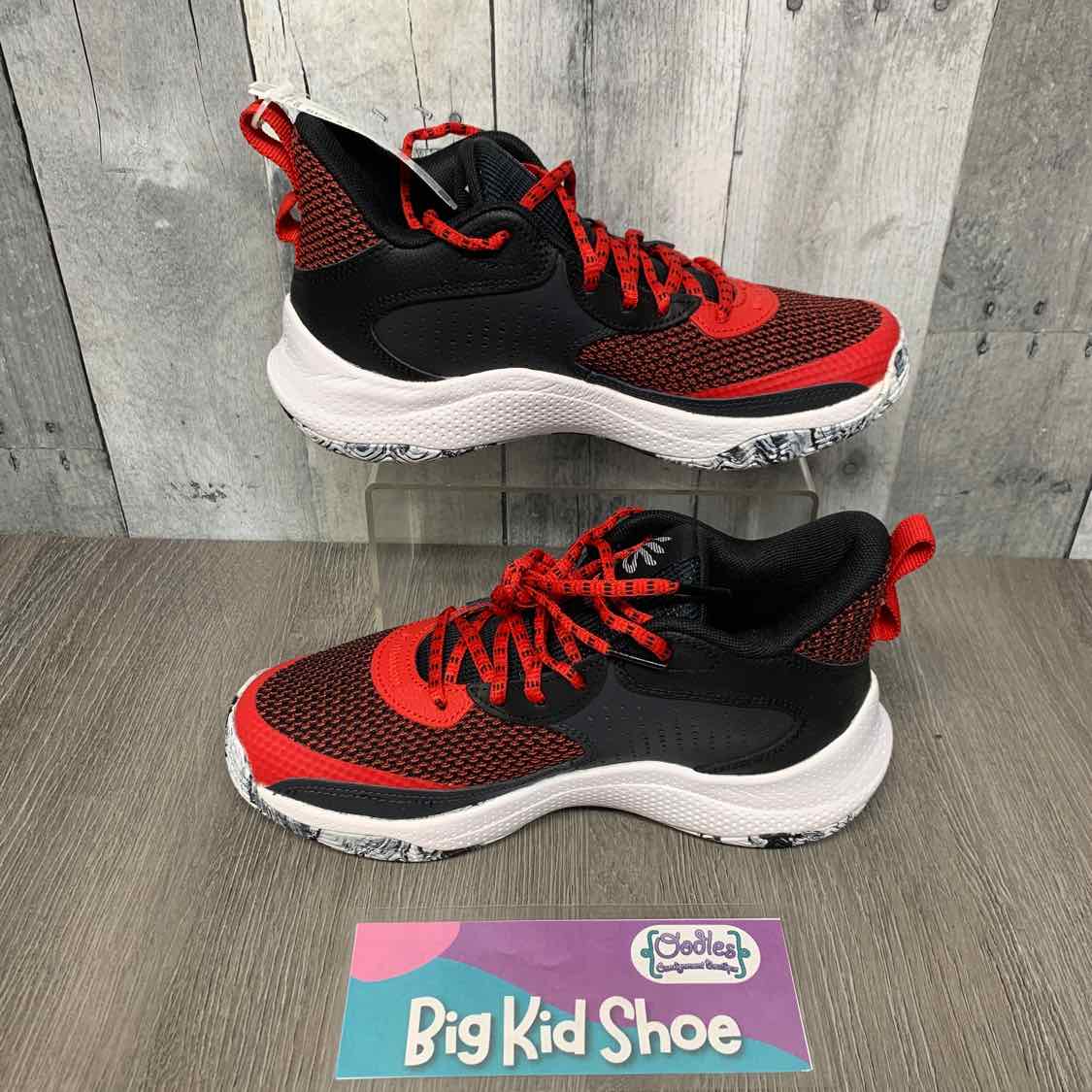 Size 5.5 Red/Black Sport Brand Sneakers