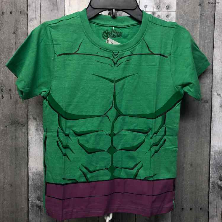 Size 7 Green Graphic Marvel T Shirt