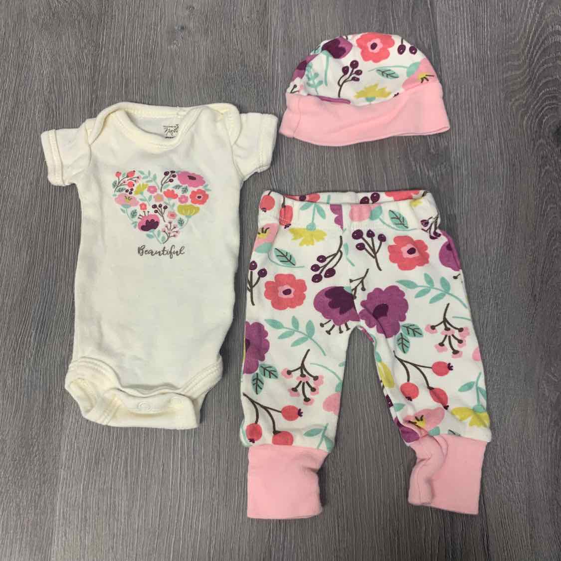 Size Preemie White/Pink B Brand Shirt/Leggings